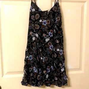 Black Flower Patterned Dress